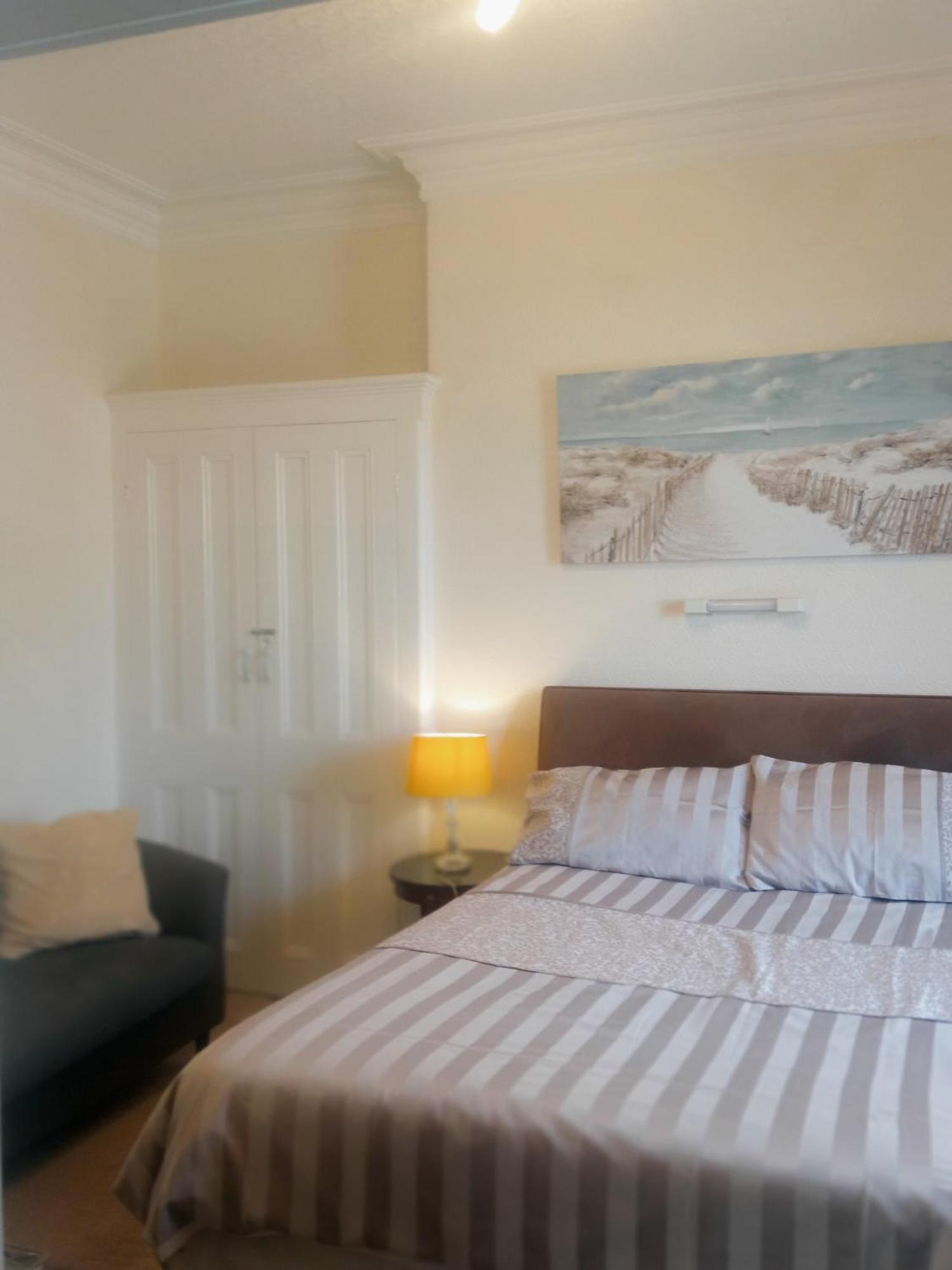 Bron Orme Private Hotel Llandudno Exteriör bild