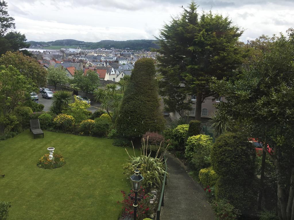 Bron Orme Private Hotel Llandudno Exteriör bild